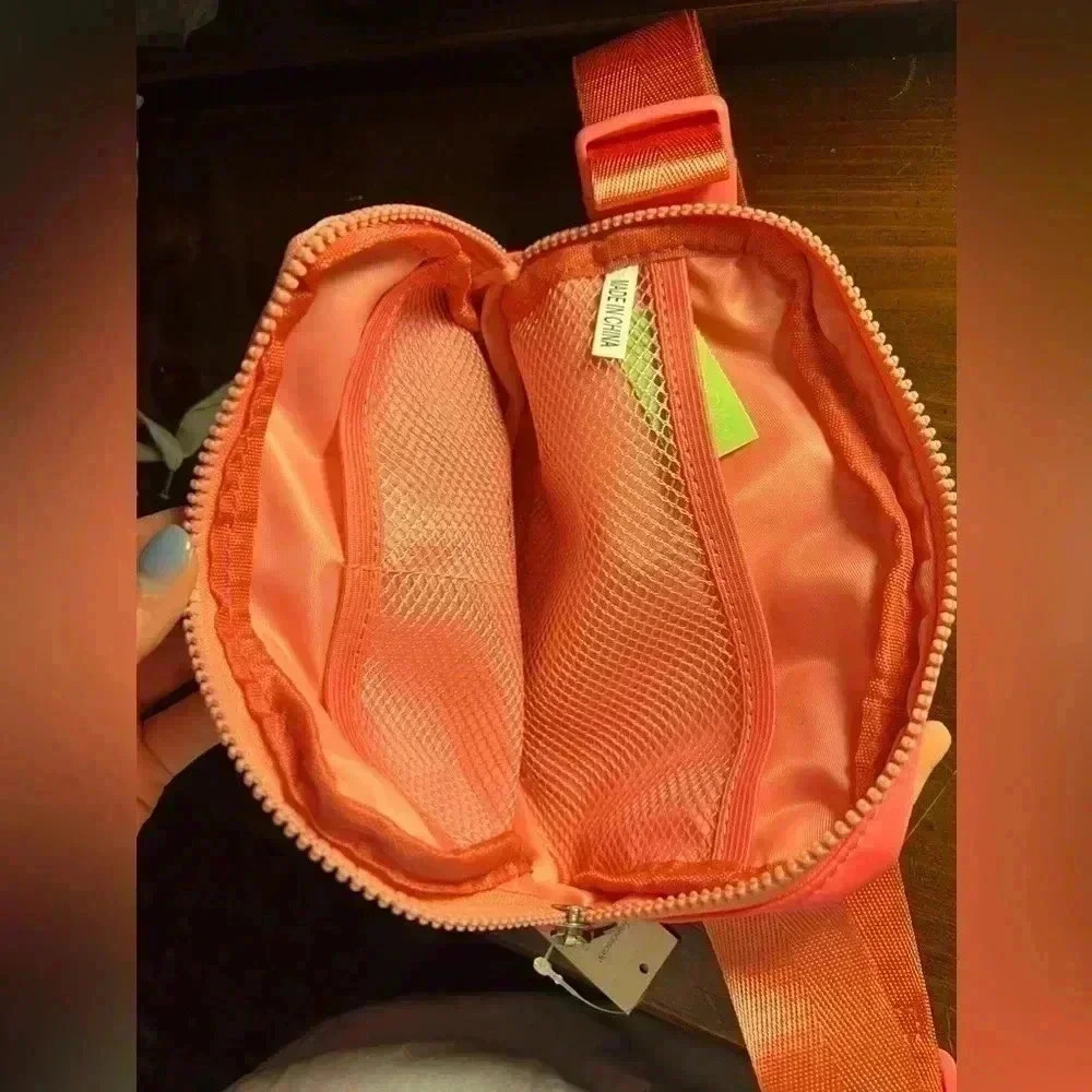 Francesca’s Neon Coral Cross Fanny NWT - Picture 3 of 6